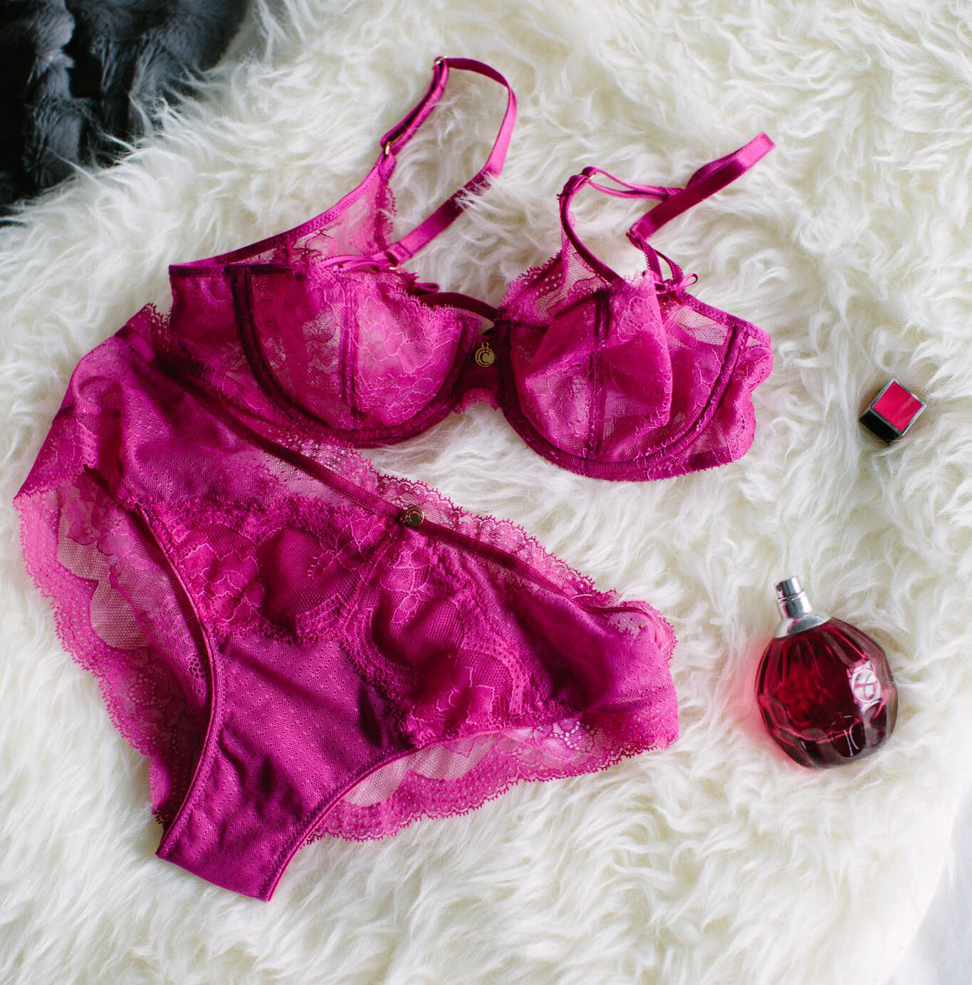 Five Rules for Buying Valentine’s Day Lingerie | Capitol Hill Style